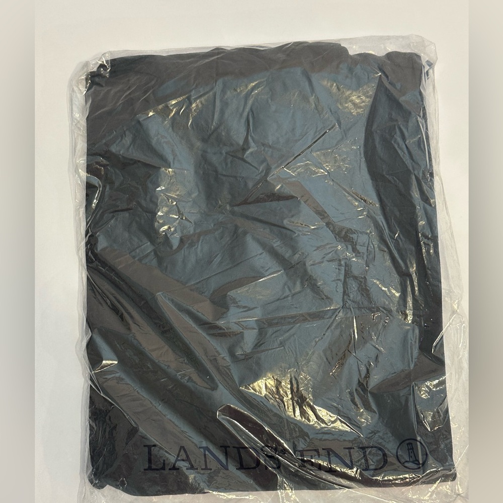 Men’s Lands’ End Mock Turtleneck - M- Black